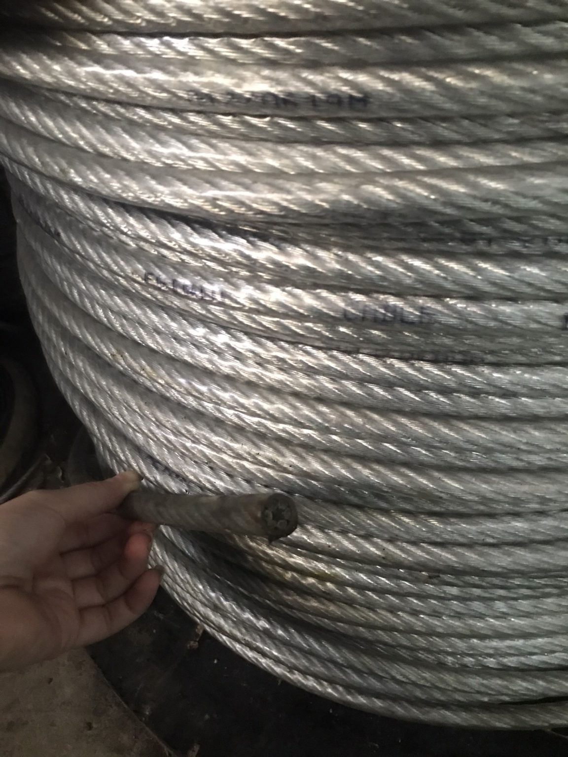 Cáp bọc nhựa phi 14 (D14MM) d1e3169c25eefbb0a2ff