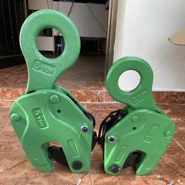 Kẹp tôn đứng 2 tấn kẹp tôn đứng kawasaki